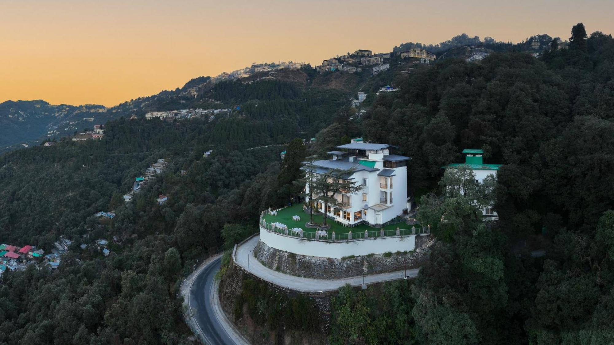 Echor Baris Resort Mussoorie Exterior foto